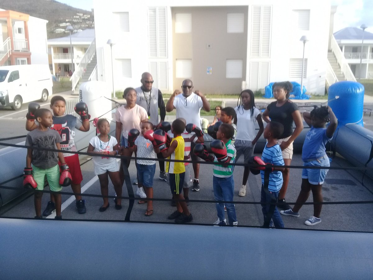 generalackman's tweet image. @FlesABCintersports en actions vacances avec la collaboration de l association SEM TA ROUTE des cartiers SXM représente merveilleuses et encadrer par des coachs expérimentés. Jeffret Joseph BPJEPS Philippe arrendel-drelin brevet d'État coach.selLaura