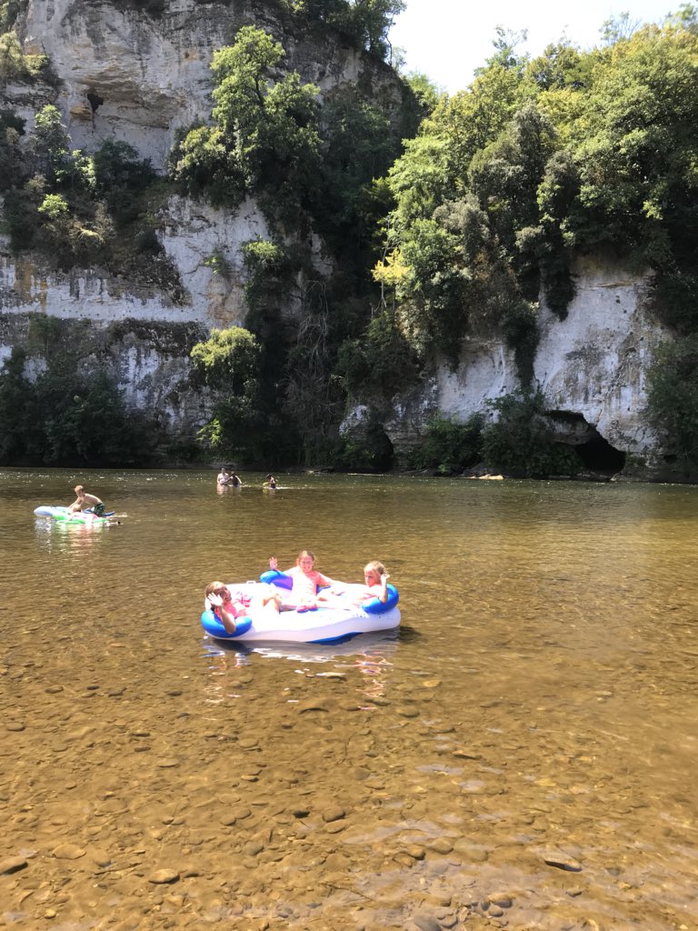 Bryan__Riley's tweet photo. Girls enjoying their adventures on the Dordogne River. Iโll admit to being a tad nervous when Tammy just floated off into the downstream current with her flip flops in her hands ๐ฌ #help #helpdadhelp #floatingadventures https://t.co/pMMUtRtlnt