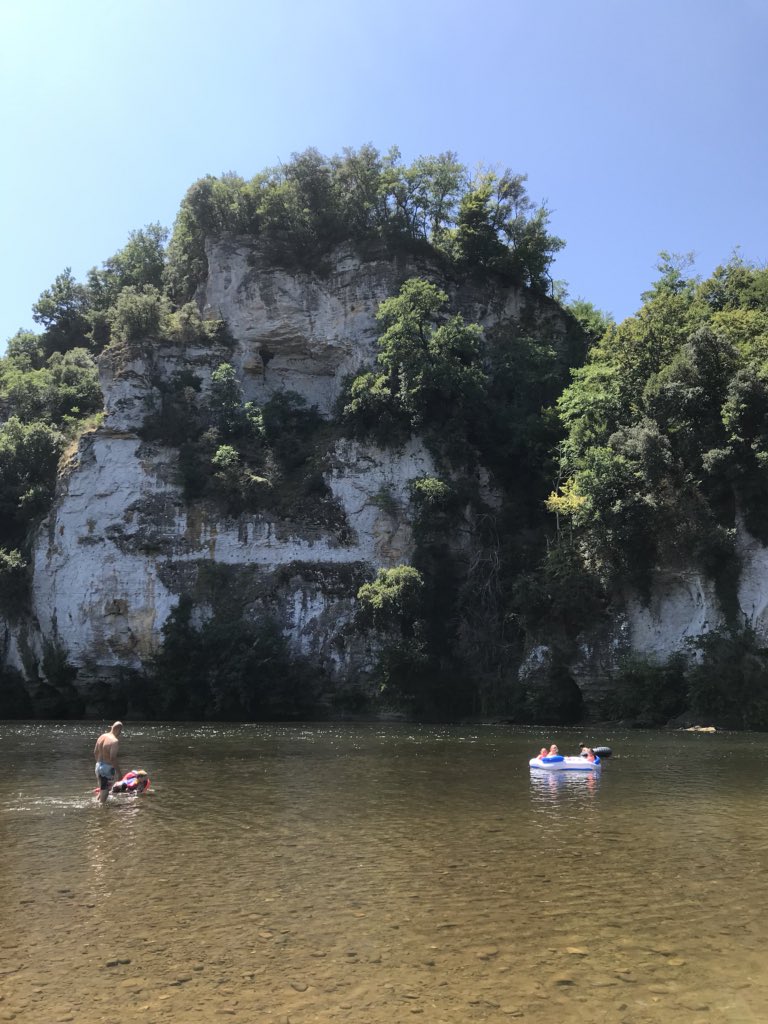 Bryan__Riley's tweet photo. Girls enjoying their adventures on the Dordogne River. Iโll admit to being a tad nervous when Tammy just floated off into the downstream current with her flip flops in her hands ๐ฌ #help #helpdadhelp #floatingadventures https://t.co/pMMUtRtlnt