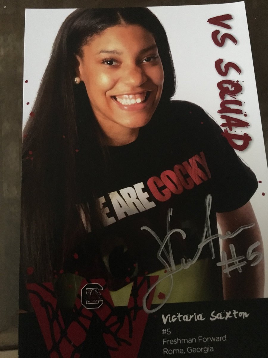 Thank you ⁦@GamecockWBB⁩ and ⁦@dawnstaley⁩  for continually making us #GHive #Fams feel special and a part of the team. Proud to be a part of #VSsquad ⁦@vsaxton25⁩. Welcome to the family Victoria!