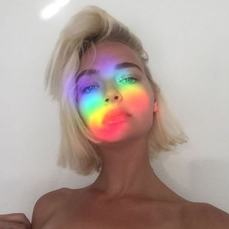 solavandevelde1's tweet photo. #RainbowReflection...🌈🌈🌈🌈🌈 https://t.co/5OCSzjIKib