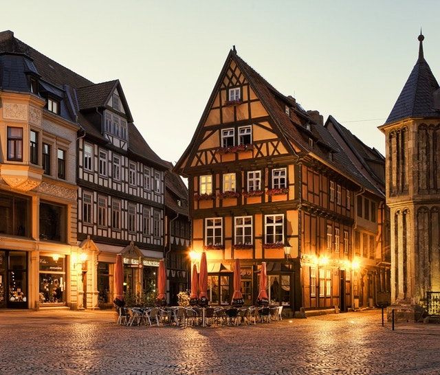 oneswhoexplore's tweet photo. Quedlinburg by Igor Dubrovsky
📷
#Explore #Photography #Wanderlust #Travel #RoundTheWorld #Nature #Outdoors #Retro #PhotoOfTheDay #Aesthetic #Art #Fun #Happy #Photo #Style #Amazing #Life #Love #Earth #Inspiration #Follow #BlackWhite #Color #Rainbow https://t.co/1RCLFbm3LN