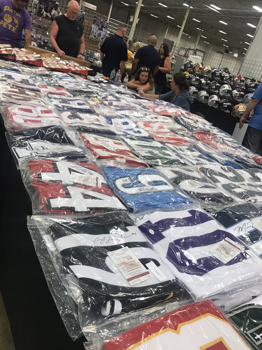 Signed Sports Jerseys and Memorabilia tweet media