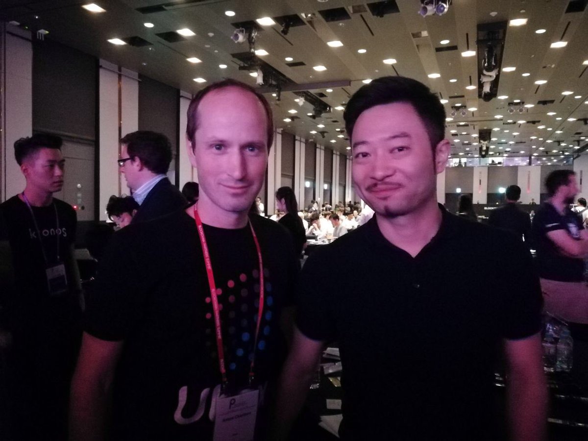 Ubex_AI's tweet photo. Artem Chestnov With founder of Neo Da Hong Fei at the Blockchain partners summit
#ubex #seoul #neo #korea #Advertising https://t.co/0ELP4zteSp