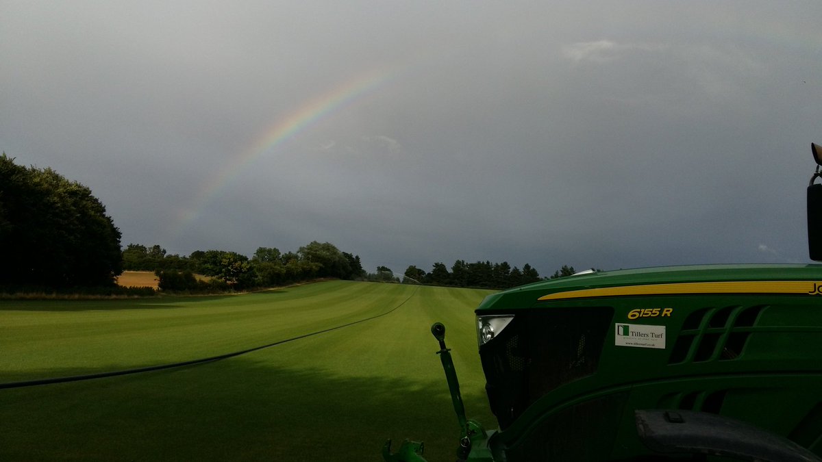 jd_gavin's tweet photo. Still irrigating even still it's raining @tillersturf @Fineturf @JohnDeere #Rain #turf#rainbow https://t.co/lS9s4q8QCl