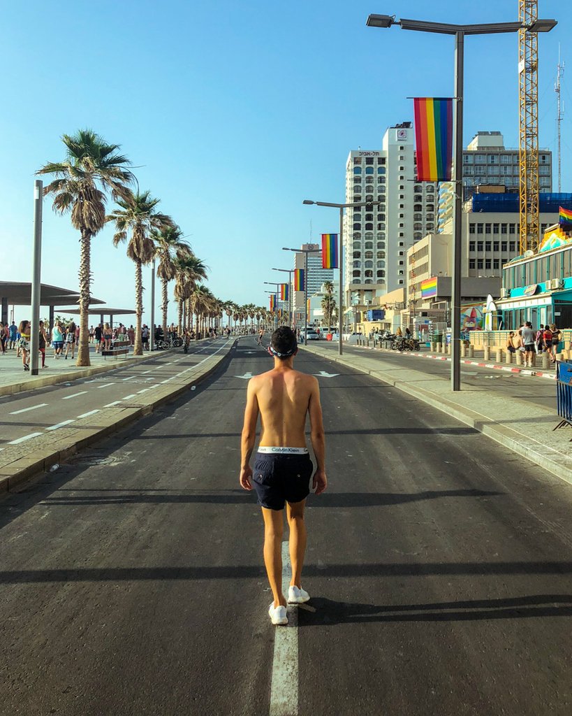 UTravelist's tweet photo. #TelAviv has one of the best #beach fronts in the world! It is always packed from dawn to dusk with people playing volleyball or #Matkot, which is a paddle ball game. What is your favorite #beachfront destination?
#israel #tt #travel #ttot #travelblogger #trlt #gaytravel #lgbt https://t.co/EJcwQUBUDw