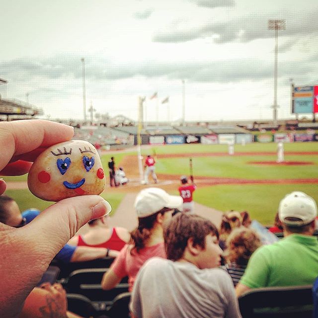 ChelseaMartin20's tweet image. Lil' Guy is ready to play ball at the Louisville Slugger Field! ⚾ ift.tt/2M0fyAP
