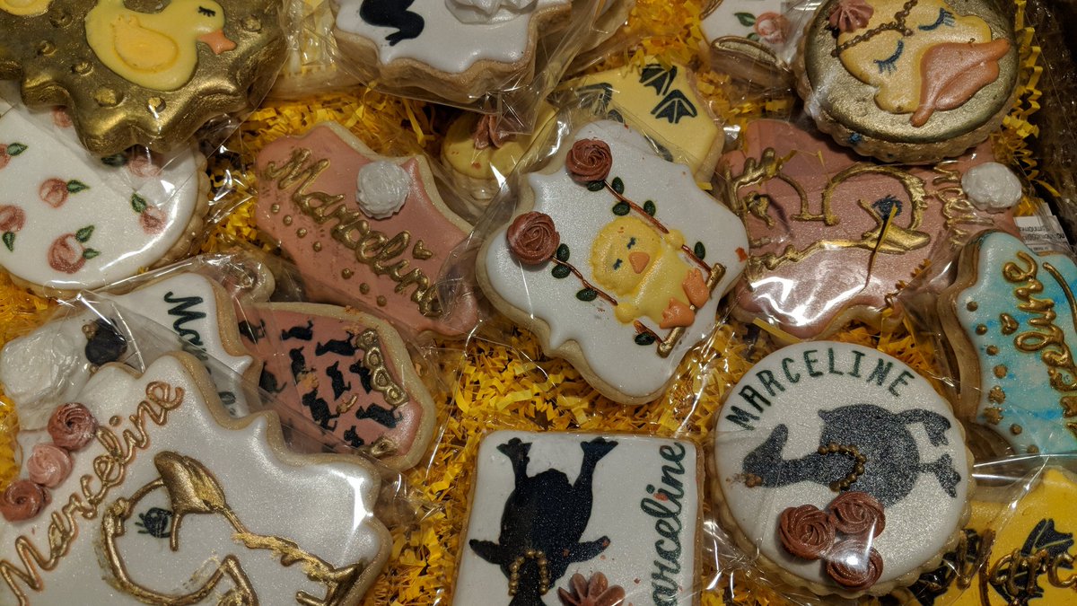 AsenvaBJD's tweet photo. Omg the cutest cookies ever!!!! #nomnomcookie #customcookies #cookie #baby https://t.co/IVtTb9AUUM