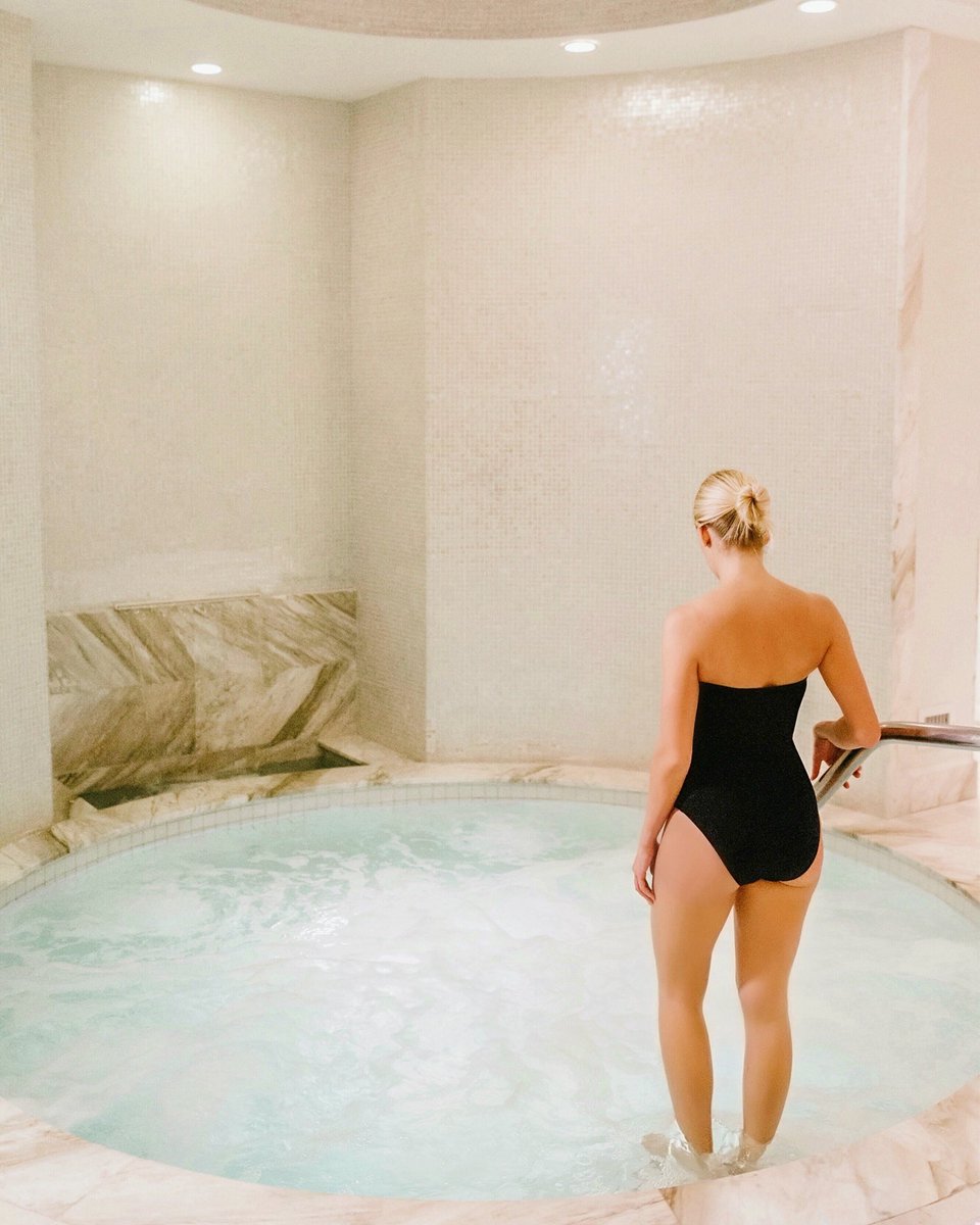 FSPalmBeach's tweet image. Ready for the week ahead, but first, channeling a little spa day serenity. #fourseasons #FSSpa #spaday #forbesfivestar