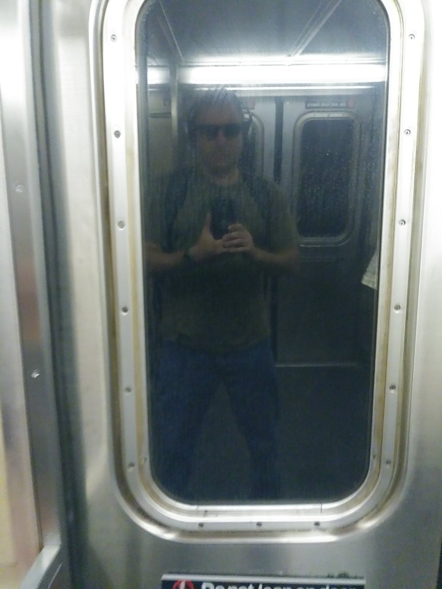 abacusbryant's tweet photo. All I need is a re-breather and all senses covered on commute! https://t.co/GqsY583gMF