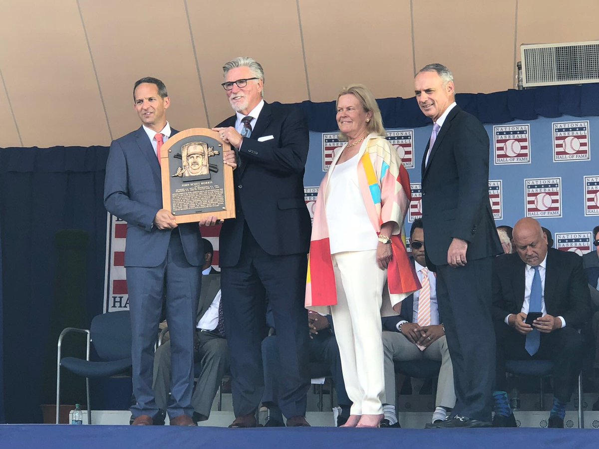 Forever enshrined. 

RETWEET for your chance at a Jack Morris signed baseball! #HOFWKND
