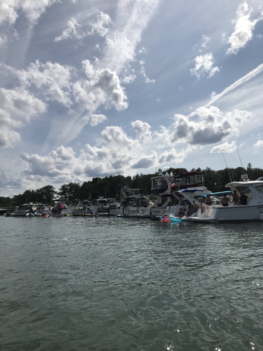 ecboating's tweet image. Great way to spend a Sunday! #worldsend #hingham #summer2018