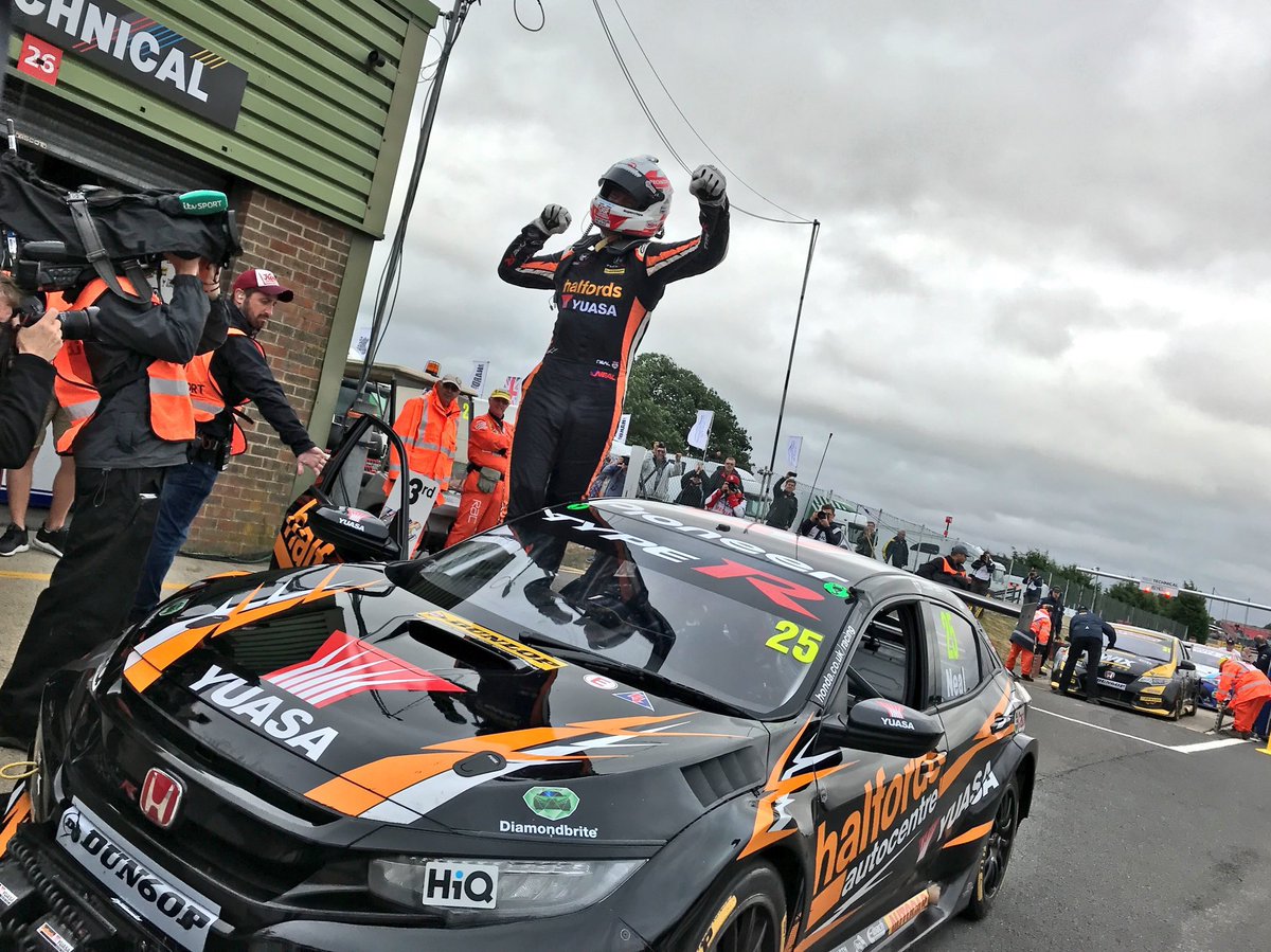 MattNealRacing's tweet image. Thank you thank you thank you for all the kind messages didn’t expect that so was even more emotional so many memories flooding back. Thank you to everyone who help &amp;amp; support us in making a small piece of history. 🙏🏽😃😍🤙🏽 #HONDA