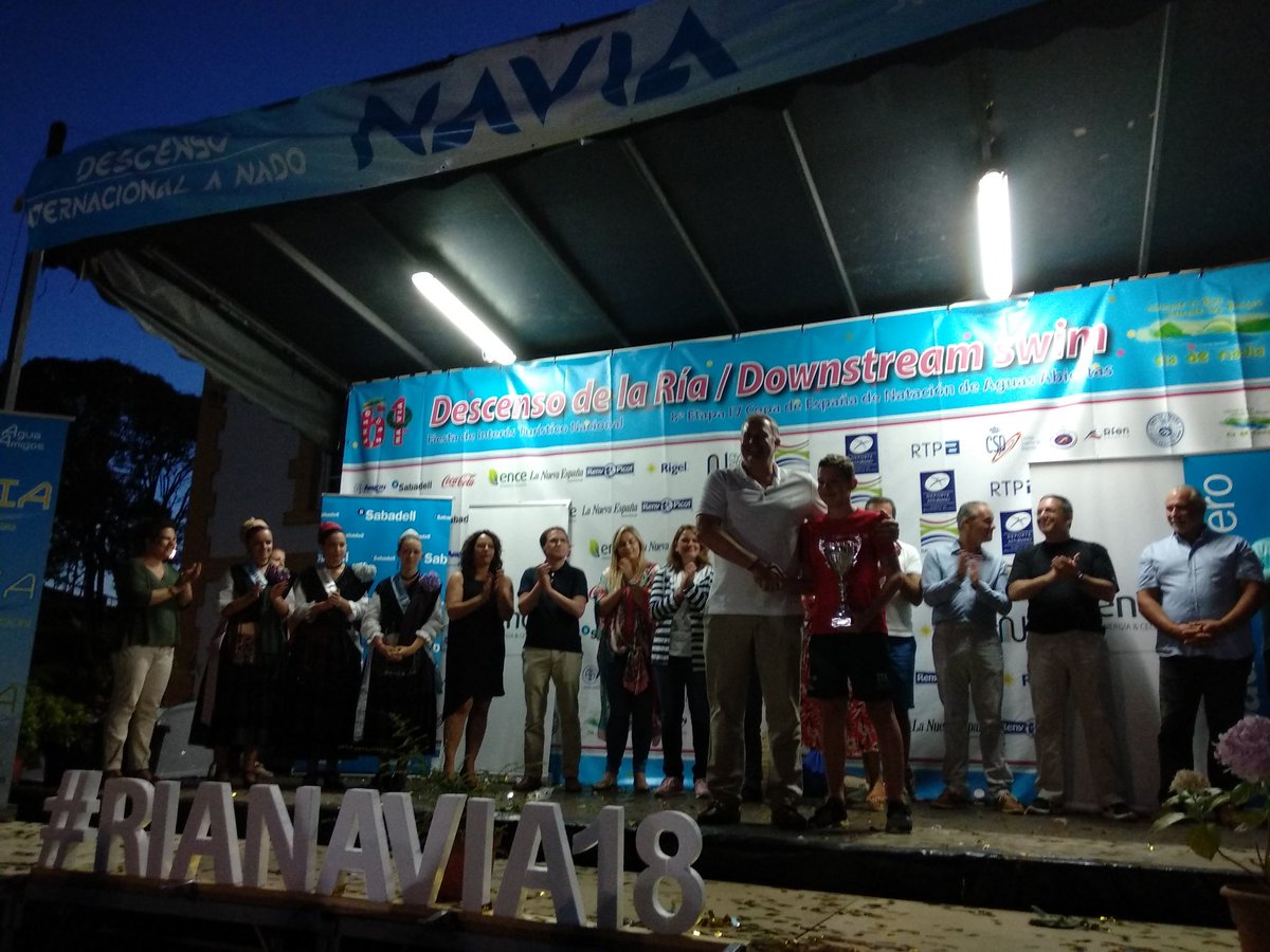 ENTREGA PREMIOS🏆

➡️1100 m Menores B Masculino

🥇Álvaro Zornoza
🥈Pablo Martín
🥉Ioan Radu

#RiaNavia18