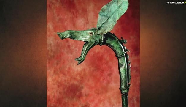 citedessciences's tweet photo. 🎬 7 min

Les Gaulois savaient travailler le métal comme le prouve aussi cette impressionnante trompette de guerre gauloise (carnyx) vieille de 2 100 ans...

#archeologie @Inrap 

https://t.co/yhdFaHsE4A https://t.co/9Xmay0qwL8