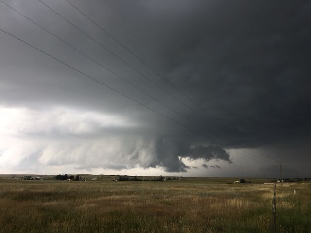 Rotating wall cloud north of Cheyenne. pic.twitter.com/egAvaxrb5D. 