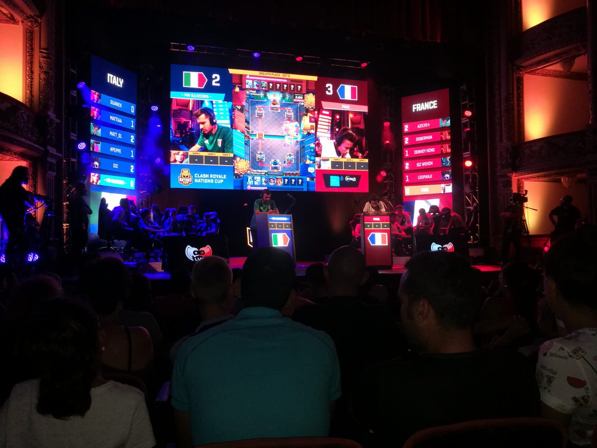 VRProject_es's tweet image. El equipo #VRProject disfrutando de las finales de #ClashRoyale Nations Cup. Disfrutando en nuestro isla de este gran evento. Gracias por invitarnos!
#lvp #inthech #Tenerife2030