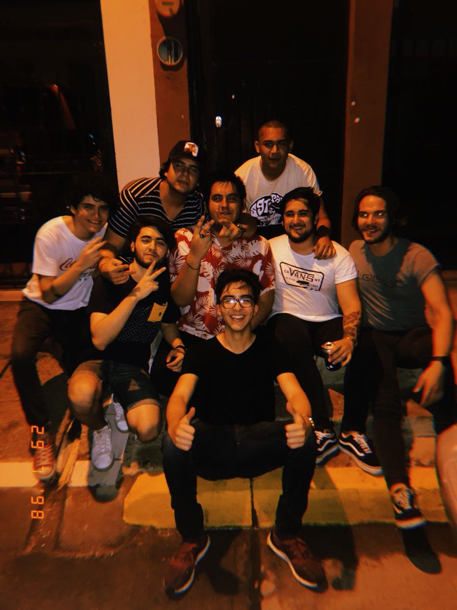 IsraelBeltran's tweet image. Este crossover no lo tiene ni Avengers