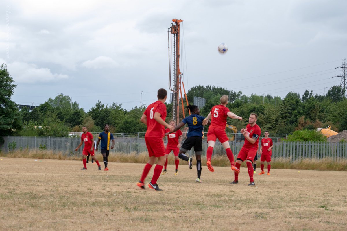 Wayneshakespea1's tweet photo. @wtfcofficial 4 v 3 @smethwickfc1977 in pre season friendly action great work out for both teams,all the best to smethwick for the season ππ»β½οΈ pictures by @lensawag1 #lockmen #redarmy π΄π΄ https://t.co/taZjE0uQVk