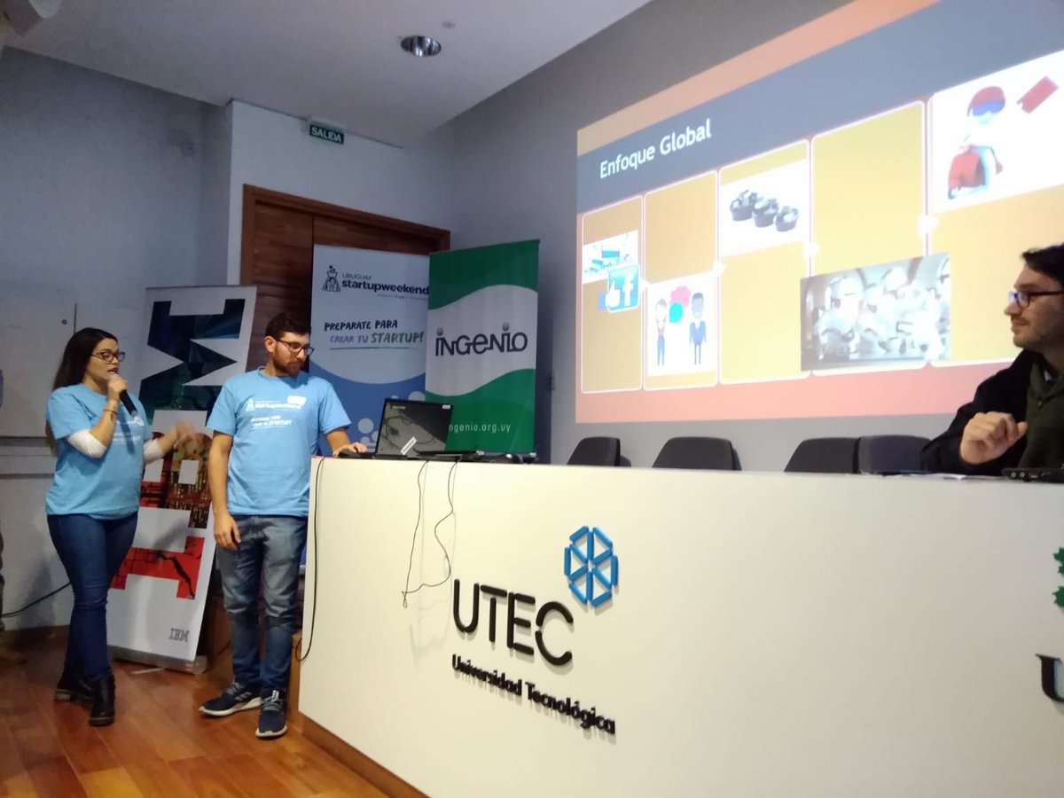 swmontevideo's tweet photo. Empezaron los pitch finales los equipos en #SWFrayBentos Ideas que trabajaron todo el fin de semana para convertir en negocios. https://t.co/uNxXucAN7u