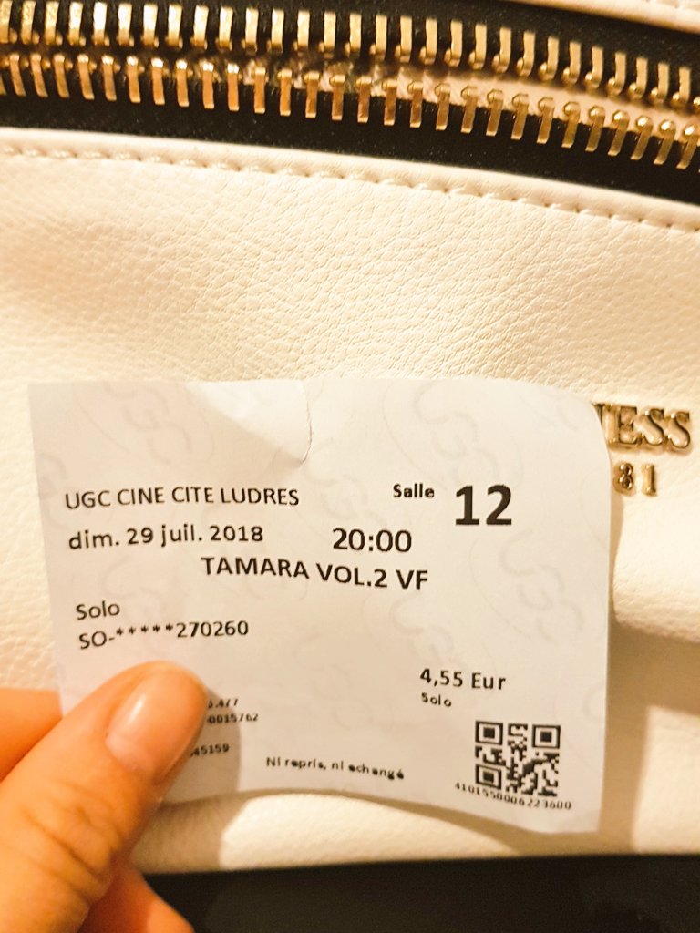 miss_manue's tweet image. #Tamara2 @BensettiRayane #EloiseMartin #superfilm #duodechoc #jadore #jeunefemmeronde #amour #amitié #Reseau #instagram #comedie #cinéma .. Merci pour ce film !!! Foncez le voir !! Il est top ce film !!! 🤗😍👌👍👏