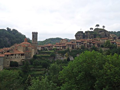 janonomar's tweet photo. LLEGENDES DEL CASTELL DE RUPIT, a: https://t.co/h5VCDd2MpQ
#Rupit #RupitiPruit #Osona #Collsacabra #castell #castells #castellscatalans #llegenda #llegendes #castellsllegendaris #llegendacatalana #llegendescatalanes #morosicristians https://t.co/rGKmppJDGZ