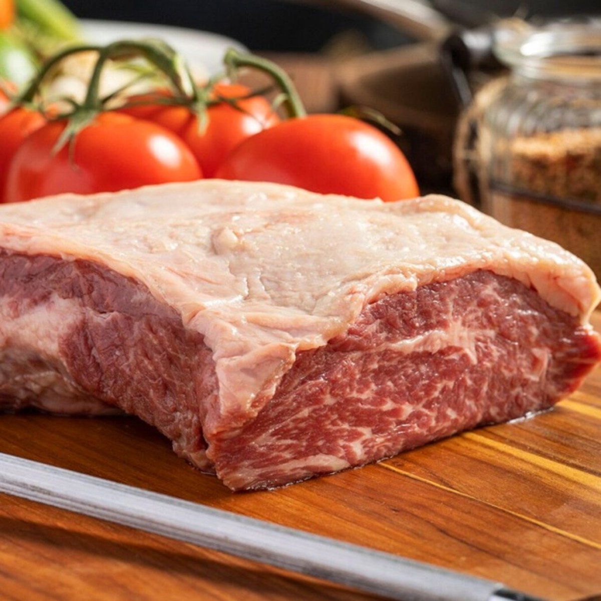 interfoodsts's tweet photo. Lets appreciate this gorgeous cut of Wagyu beef. This could be in your kitchen, just visit our website and get yours now https://t.co/hEBagYY9fv
#WagyuBeef #Beef #WagyuMeat #Meat #Wagyu #CutsOfMeat #CutsOfBeef #Delicious #Food #Interfoods https://t.co/AalzZzxcB6