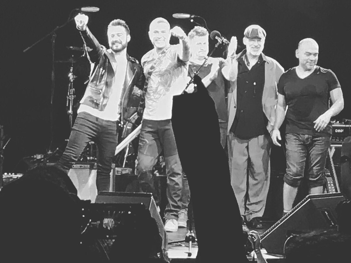 masontoryen's tweet image. ¡Gracias por venir!  ❤️ | 28 Jul 2018 | @NUKARMY | @LunarioMx  🤘🏽