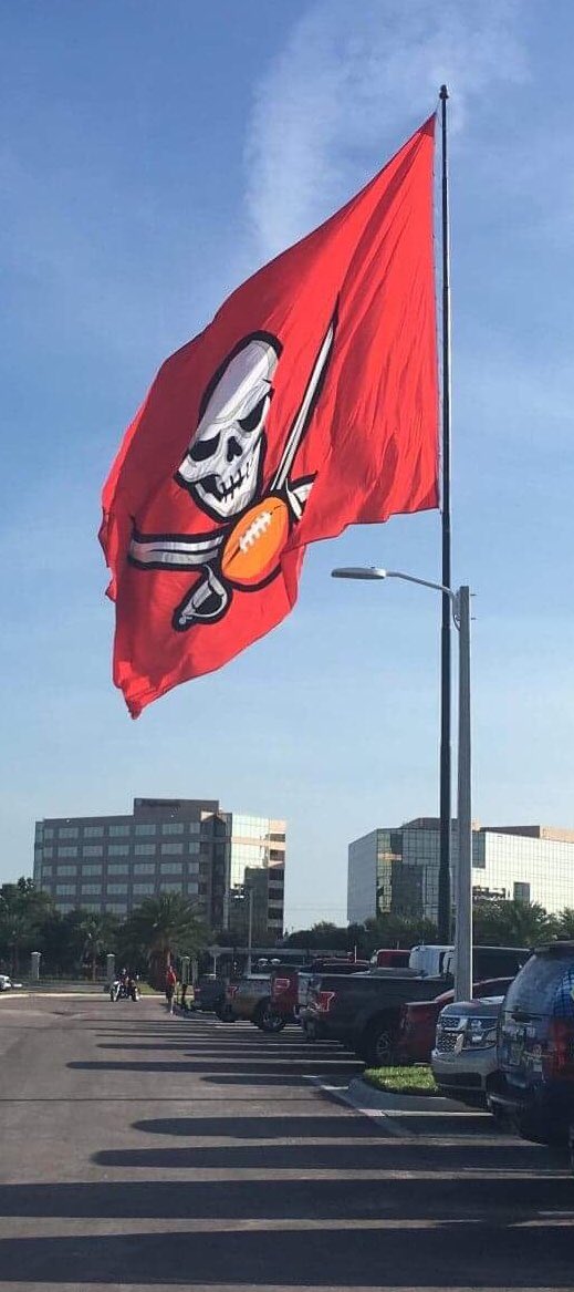 CampWeGoInc's tweet image. Tampa bay buccaneers training camp 2018!!!!