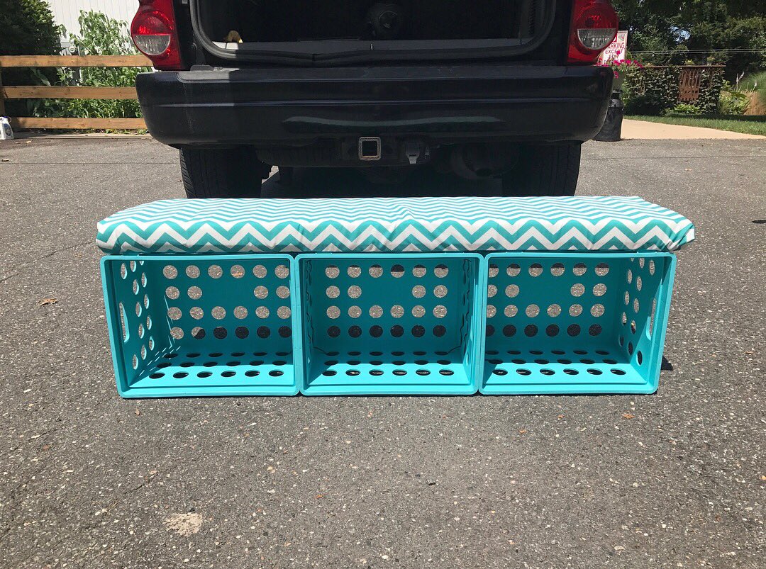 amagnolo's tweet photo. Summer diy project is complete! 📚✔️ can’t wait for my kids to use this in our library! #cratebench #summerproject #htsdpride @WeAreHTSD https://t.co/tfTsNiNBDR