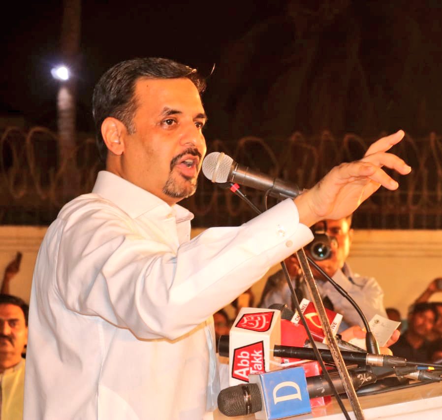 MichaelShahzadi's tweet photo. General workers Ijlas @PSPPakistan
We are #pspfamily
#iStandWithMustafaKamal #PSPforLife
@SMT_PSP @PSZP_MediaCell @PSPMediaForum @PSPMediaCell
@mrazaharoon @FauziaKasuri @AnisAhmedPSP @KamalPSP @WomensWingPSP1 @aasia_ishaque @SAsifHasnainPSP @shabbirpspmedia @SyedaRA76961127 https://t.co/6T8qMKyGBK