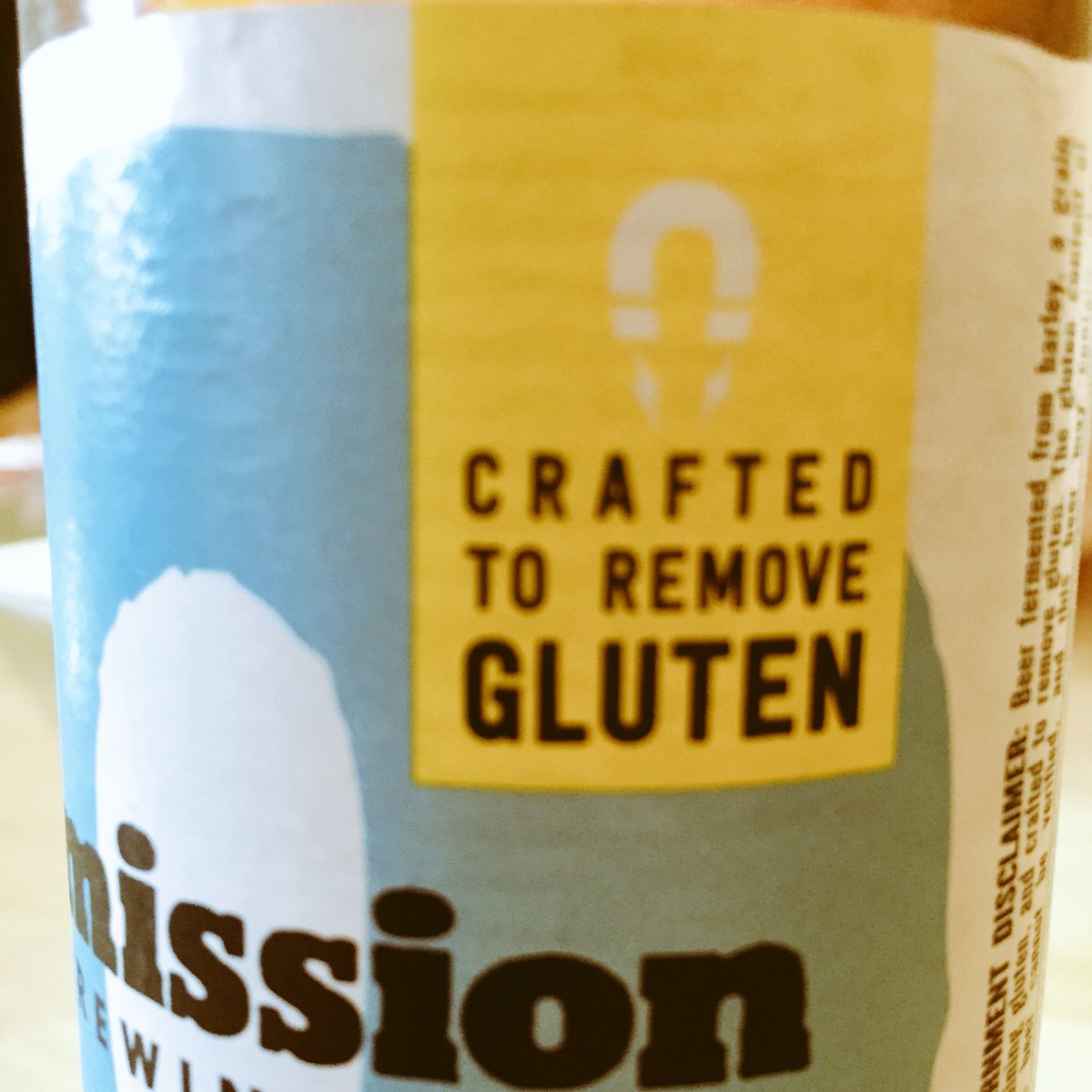 kaydthomas's tweet photo. Itโs an LA thing. You wouldnโt get it. #glutenfree #butnotreallyglutenfree #healthybeer #jk #feelbetteraboutyourselfwithbettermarketing https://t.co/bdXmNGbPVT