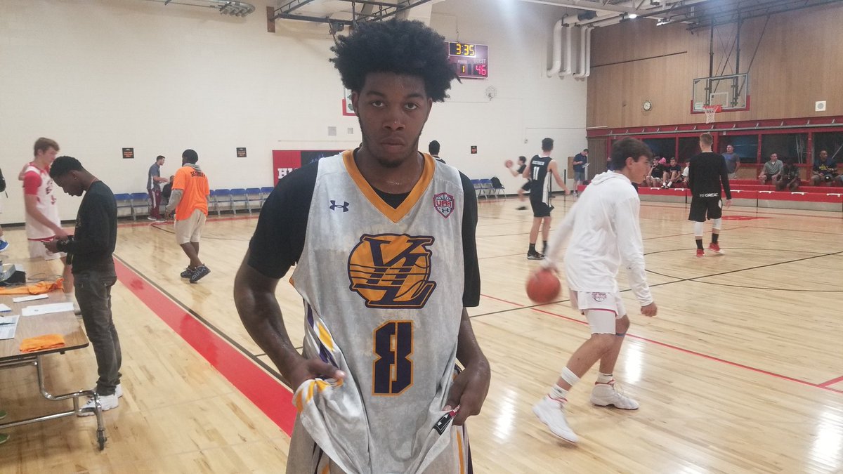 Top Defenders from the Summer Challenge

#PrepHoops 

prephoops.com/2018/07/top-de…