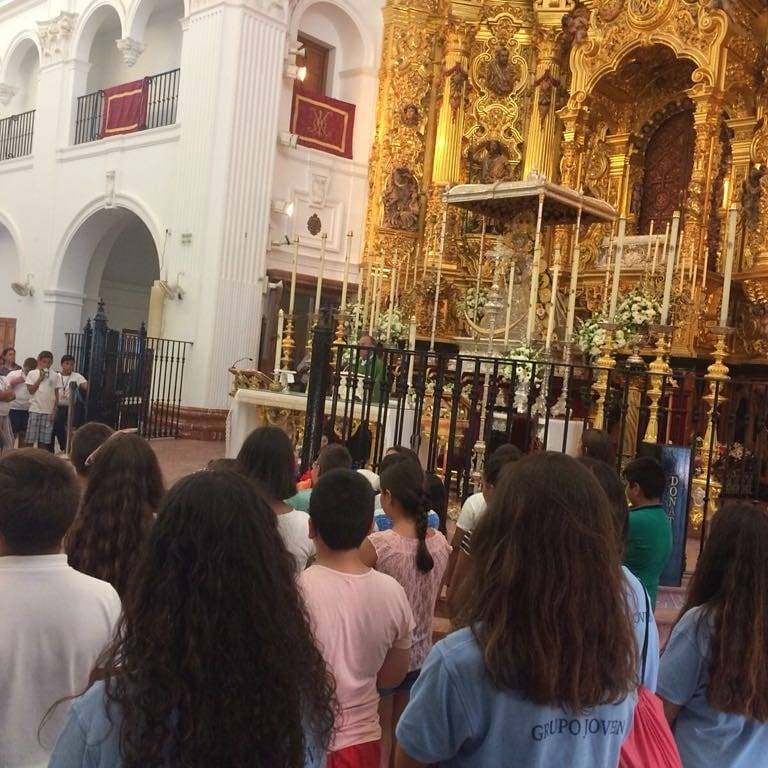 HERMANDADSANGIL's tweet photo. 📌 CAMPAMENTOS DE VERANO| Hoy damos por finalizada una experiencia única en la que hemos disfrutado y aprendido de estas niñ@s que nos han marcado mucho.
Queremos agradecer toda la ayuda recibida así como la implicación de tantas y tantas personas  para culminar este proyecto. https://t.co/AZ4G8zHbHE