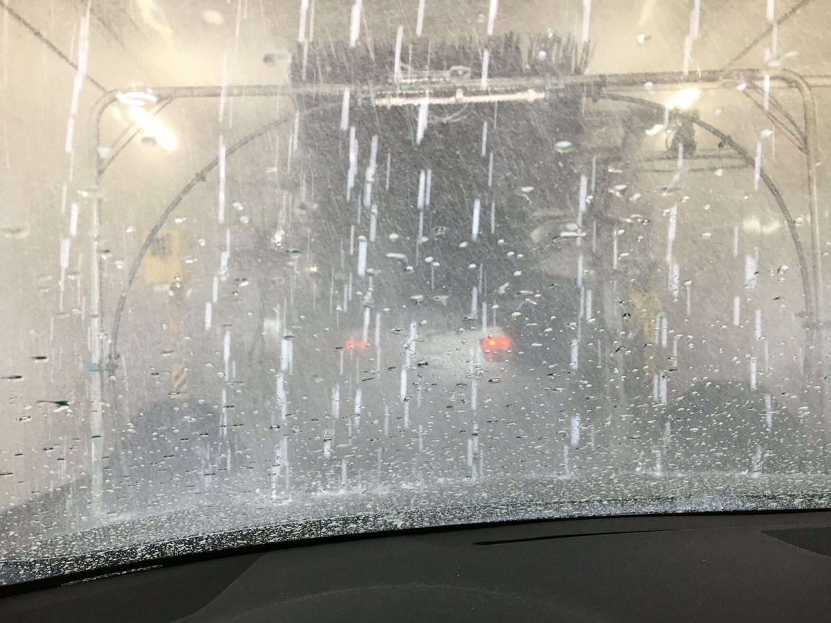 PhilBFox5's tweet image. Bath time for my baby! #cleanmachine #tvnewsmanmobile #costco