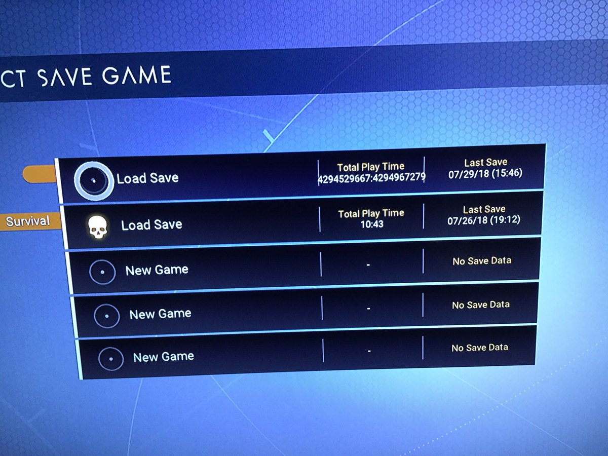 Flit83's tweet photo. #NoMansSky #NoSavesSky which of these saves can we play? None of them. The top save was started reluctantly. I told myself I couldn’t get hit twice. I’m an idiot. https://t.co/Yt9Da0LtOm