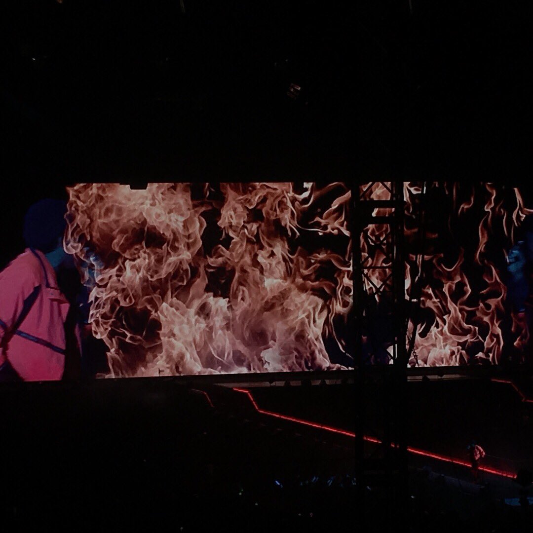 iamskylerreed's tweet image. Photos from #OTRII 🌻 So good!!! Love them! @beyonce Jay Z
.
.
.
#SkylerReed #IssaRaeSingle #LostMemories #IssaRae #ATLartist #RnB #Soul #Singer #Songwriter #Artist #Music #Performer #Vocalist #ATLsingers #ATLartists #Atlanta #Musician #ATL #beyonce #jayz