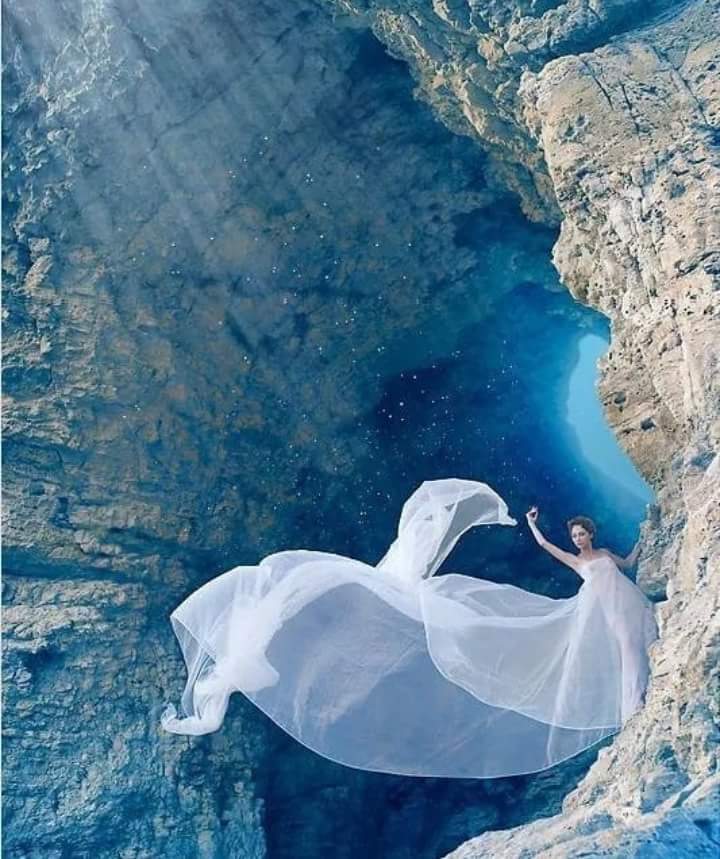 Lucyluciana94's tweet image. #unTemaAlGiorno... come lo frego il tempo che scorre? Ci metto dentro tutta la vita che voglio... #ilSinonimo  #BuongiornoATutti
