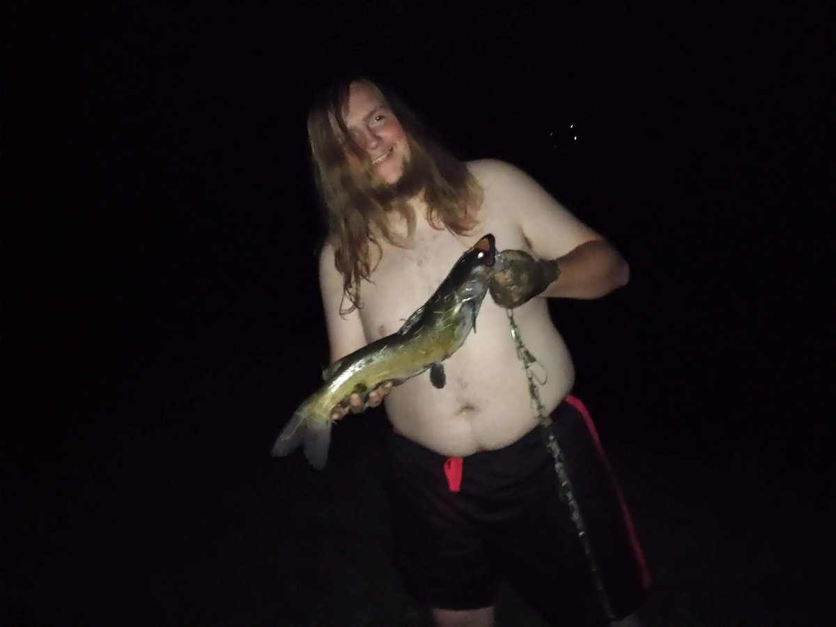 Just cought this one out of New River, it's 2 1/2 ft. Cought her on some chicken livers and garlic spray. I could have cought more but it started lightning like crazy. #CatFishing #NightFishing #VirginiaWildlife #mysteryTackleBox