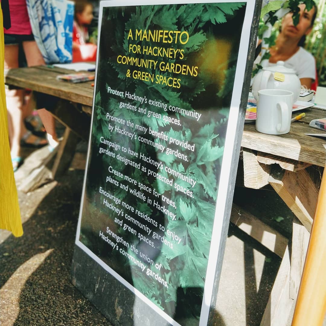 sandrakeating_'s tweet photo. Special day for Hackney's community greenspaces yesterday. Launch of a new manifesto @EasternCurve - an oasis in the midst of our concrete jungle. π±ποΈπͺ #communitymanifesto #hackneygreenspaces #nationalparkcity #urbangreen #communitygardens #keepcitieswild https://t.co/2jtrCZsXzg