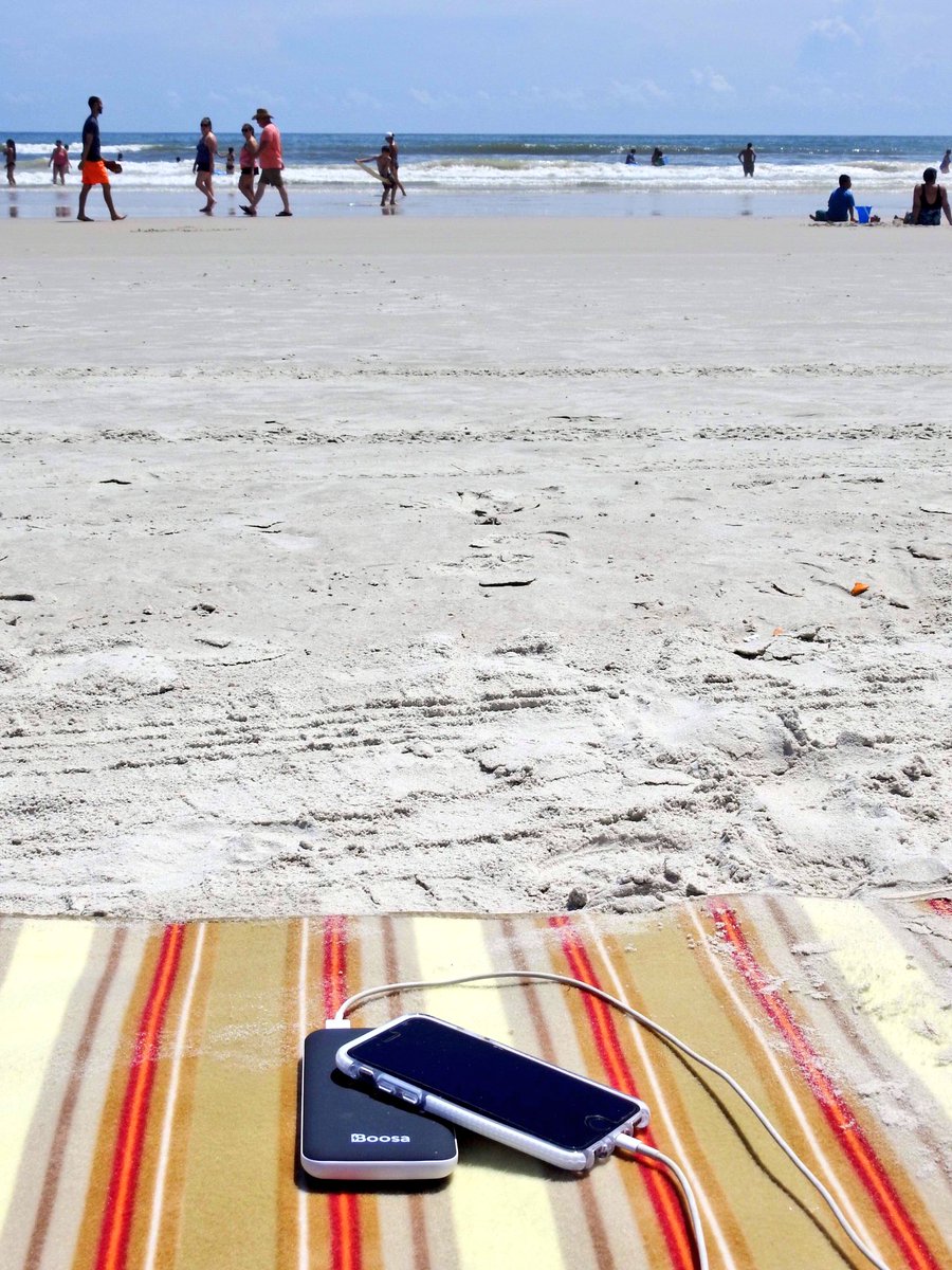Boosa cruising in Daytona Beach, courtesy of friend <a href="/BrianDowd/">Brian Dowd</a> 

🔋 #BoosaWorld