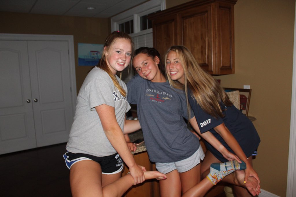 preswarren's tweet photo. Happy birth Abigail 💛 Wish me n Hazel could pack u 4 college! Love you long time pal https://t.co/7RV12gUP16