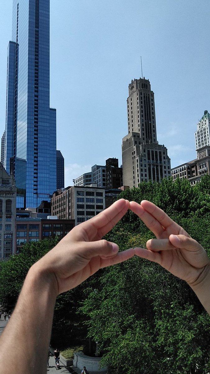 ODPhi's tweet photo. Safe travels to all Honorable Knights making their way home after yet another successful convention #NLIChicago2018 #ODPhiNLI2018 #KnightstakeChicago https://t.co/KjwPEvAUd9