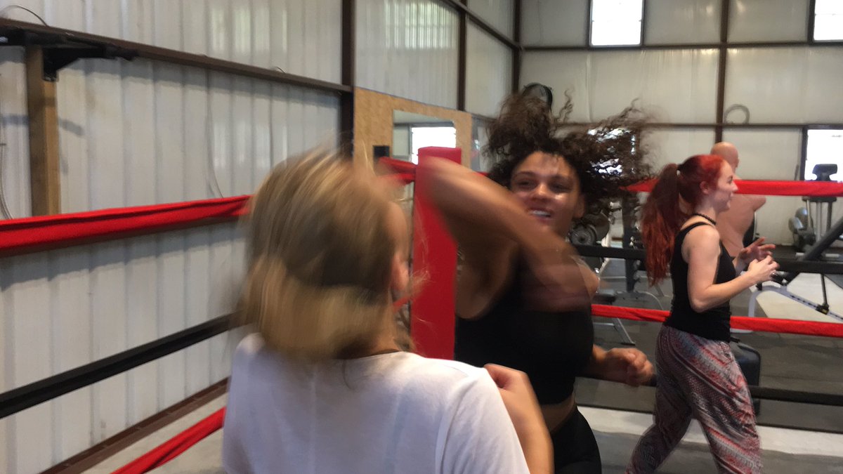 kaleilozano's tweet photo. Evos is getting the work done. Shooting starts this weekend. https://t.co/w9lGV5CUXk