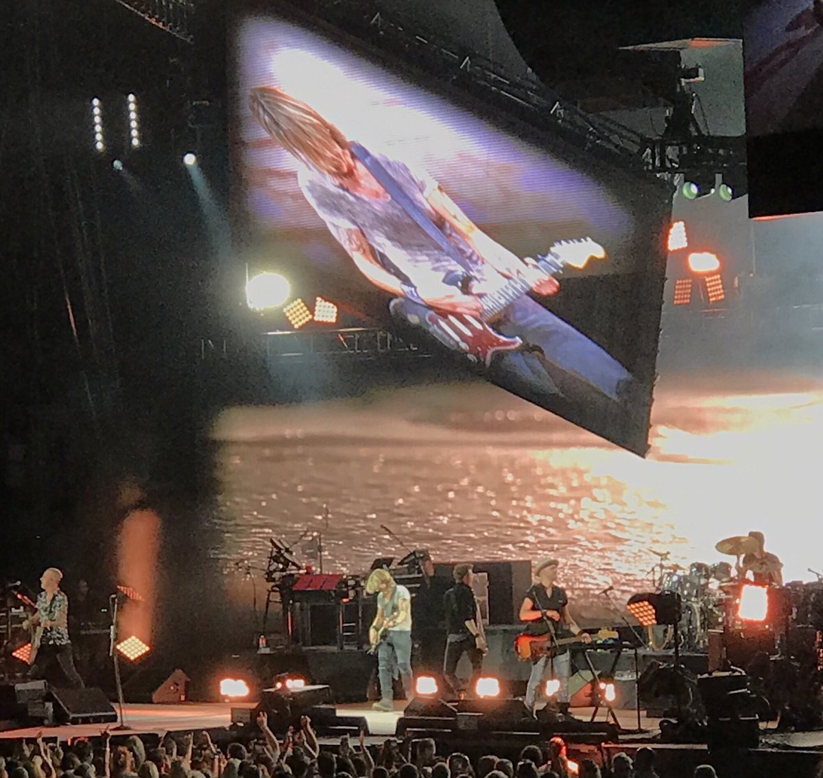 Keith Urban News Update…Keith In Alpharetta, Last Night