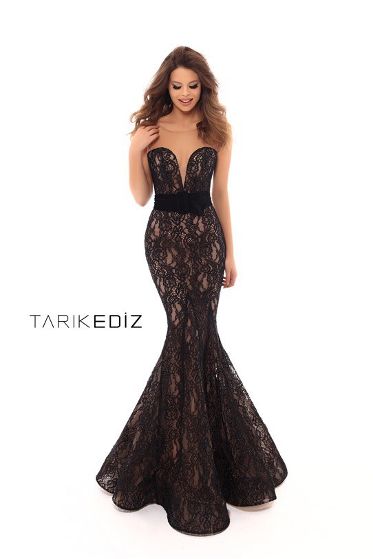 ����� ���� ����� DjUWRcgWsAAmEPI.jpg