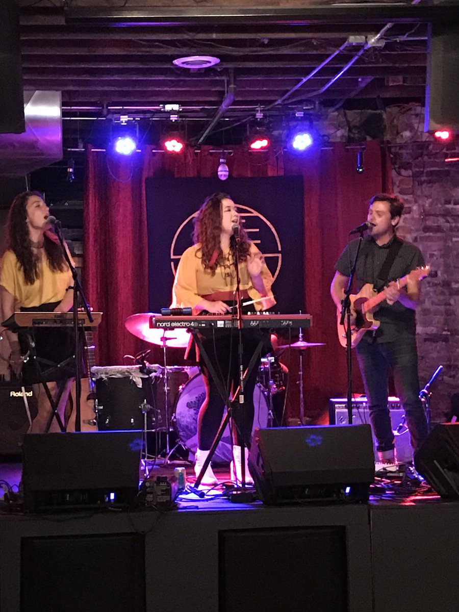 TheNorth1033FM's tweet photo. Enjoying @_theseathesea at @RedHerringDLH and looking forward to our #LiveFromStudioA with them tomorrow at 1 before they head up the shore for their @PapaCharliesMN gig. https://t.co/aAssi483fU