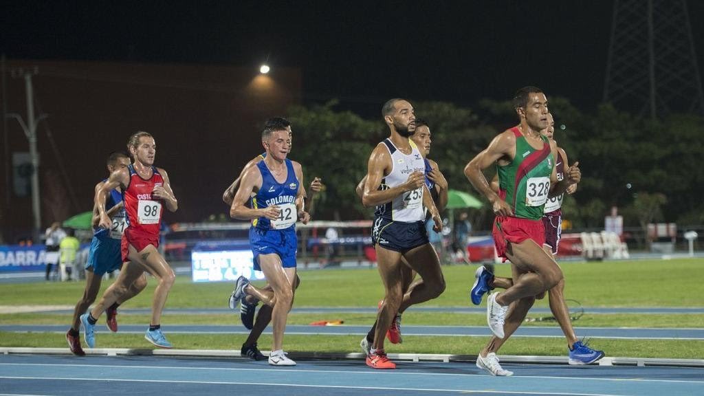 <a href="/juanlbarrios/">JuanLuisBarrios</a> se coronó campeón en los 10 mil metros planos en los Juegos Centroamericanos y del Caribe🇲🇽. Una gran carrera en donde demostró el poder de sus piernas y su concentración. ¡Gracias campeón! Te extrañaremos 👏🏻👏🏻👏🏻👏🏻👏🏻