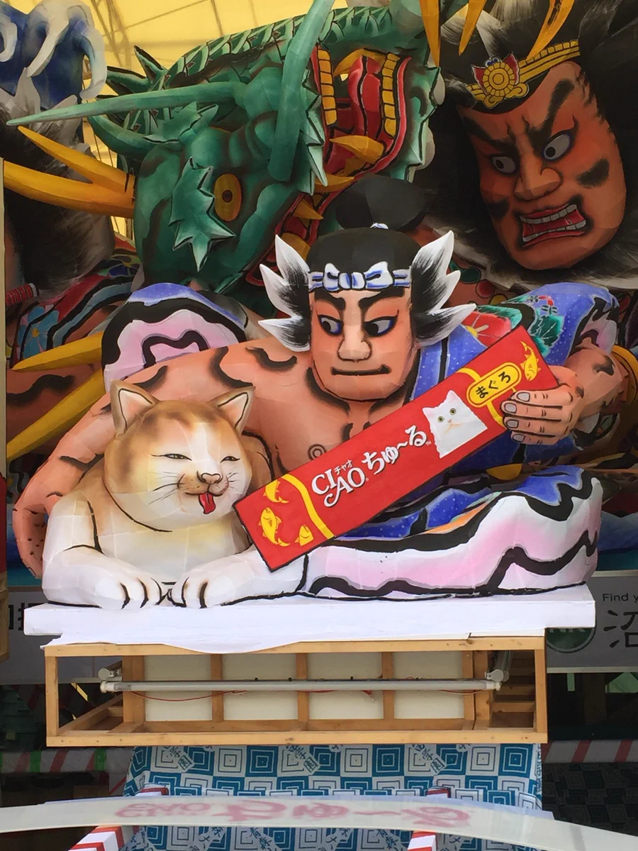 これはカワイイｗｗ　ねぶた祭りに紛れていた猫のねぶたがコレ！！！