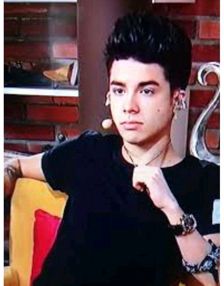 ftmariobautista's tweet photo. Cadena por las que amamos los memes de @MarioBautistaMB https://t.co/6Gb0FMbvTi
